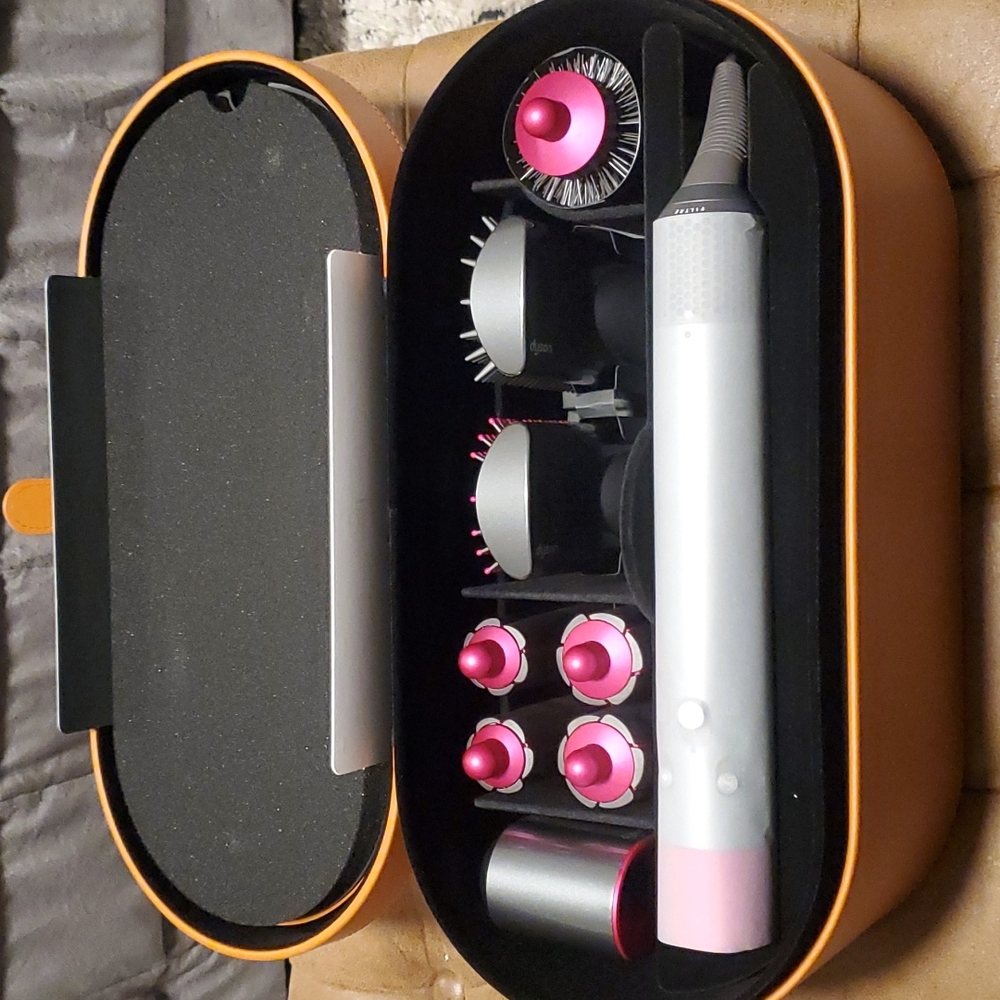 Dyson Airwrap Complete Styler